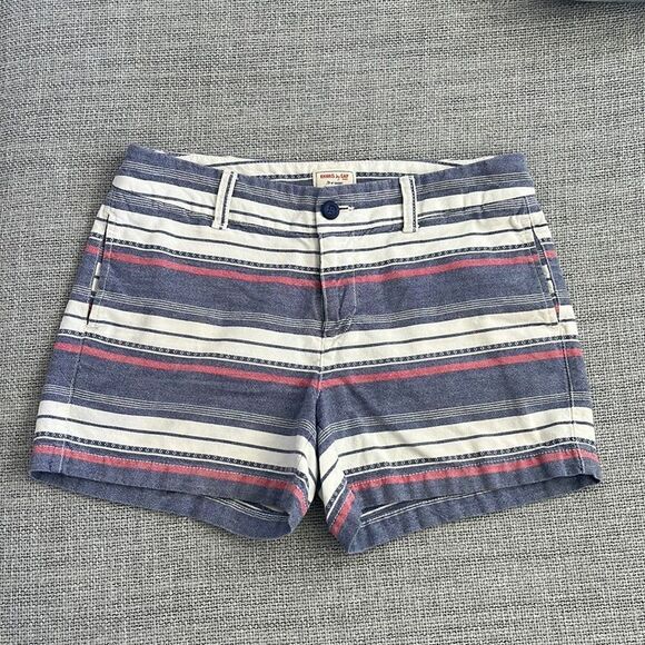 Gap Shorts Womens Size 4 Red White and Blue Striped 4 Inch‎ Chinos - Picture 1 of 7